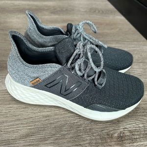 New Balance Tennis Shoes